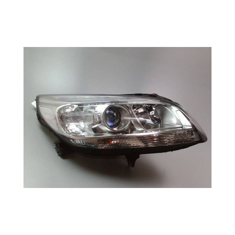 PHARE DROIT CHEVROLET MALIBU