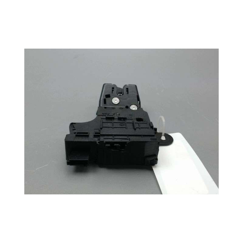 SERRURE COFFRE ARRIERE CHEVROLET MALIBU