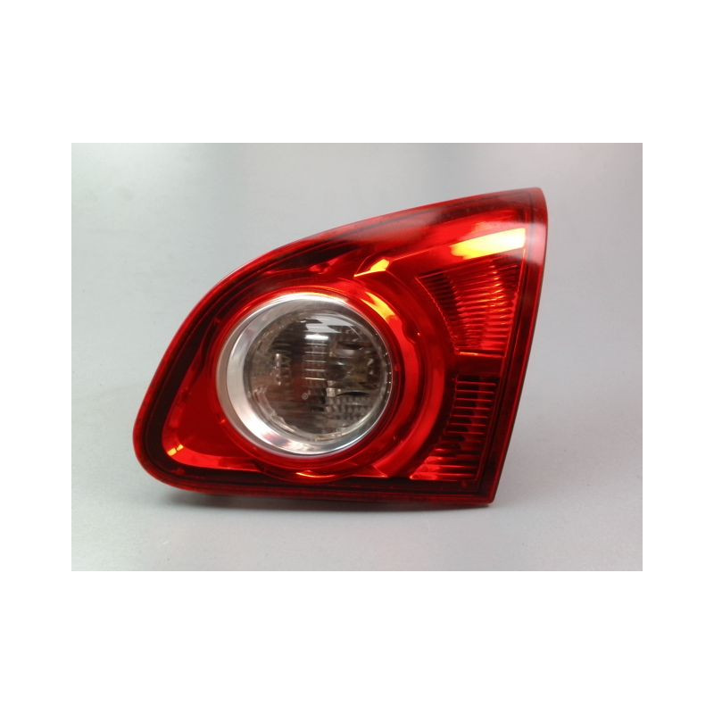 FEU ARRIERE INTERIEUR DROIT NISSAN QASHQAI BREAK I Phase 1 2007-2010