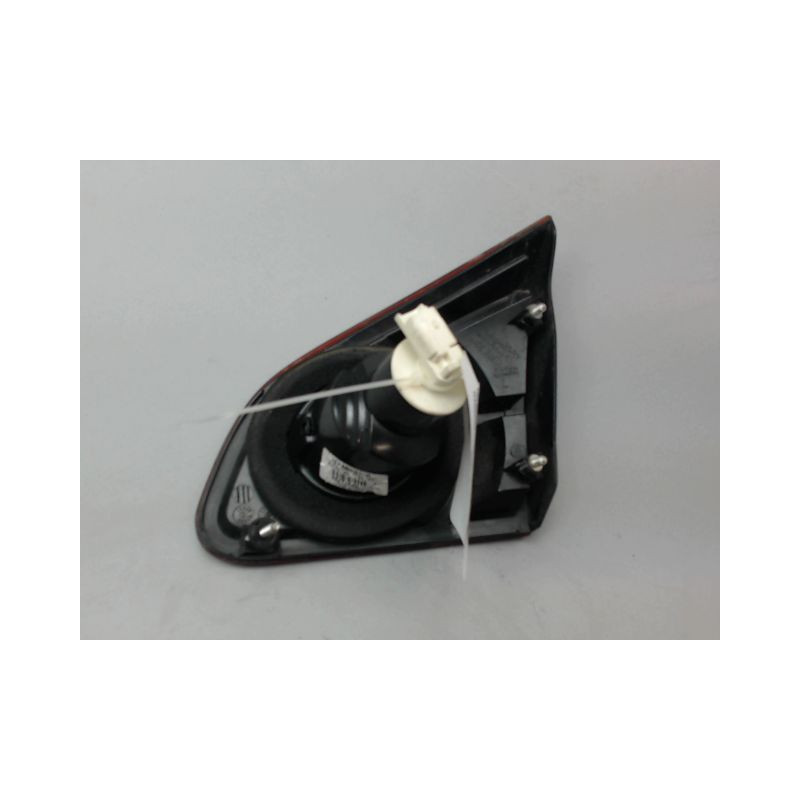 FEU ARRIERE INTERIEUR GAUCHE NISSAN QASHQAI BREAK I Phase 1 2007-2010