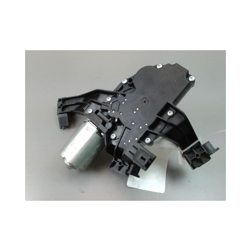 MOTEUR ESSUIE-GLACE ARRIERE PEUGEOT 207 2006-2013