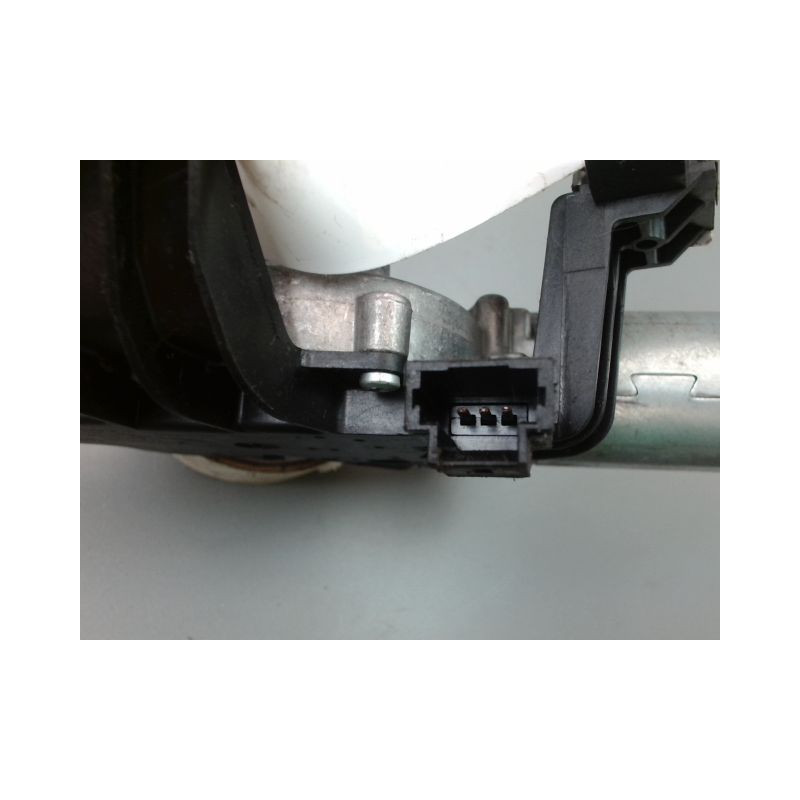 MOTEUR ESSUIE-GLACE ARRIERE PEUGEOT 207 2006-2013