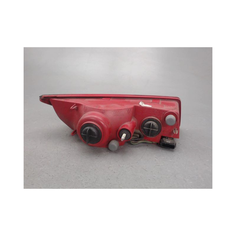 FEU ARRIERE INTERIEUR DROIT RENAULT LAGUNA