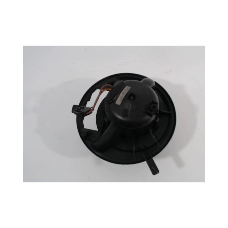MOTEUR VENTILATEUR CHAUFFAGE VOLKSWAGEN GOLF VI 2008-