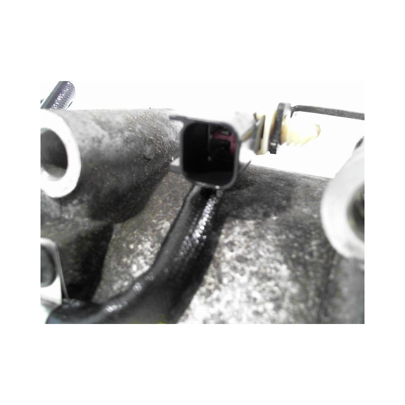 COMPRESSEUR AIR CONDITIONNE FORD FOCUS 2008-