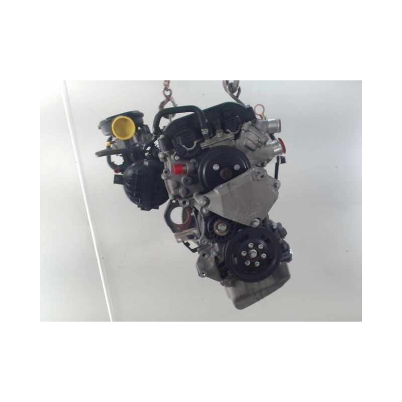 MOTEUR ESSENCE OPEL CORSA 1.2 