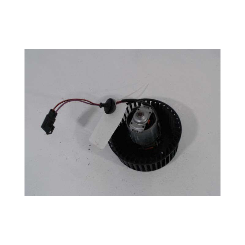 MOTEUR VENTILATEUR CHAUFFAGE FORD FIESTA 95-9.99