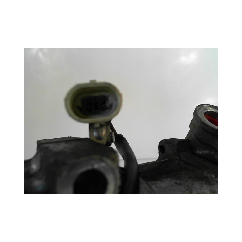 COMPRESSEUR AIR CONDITIONNE OPEL CORSA