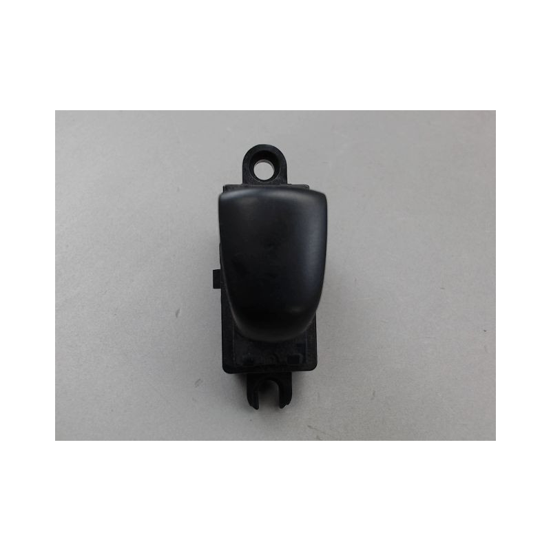 COMMANDE LEVE-GLACE PORTE ARG NISSAN JUKE