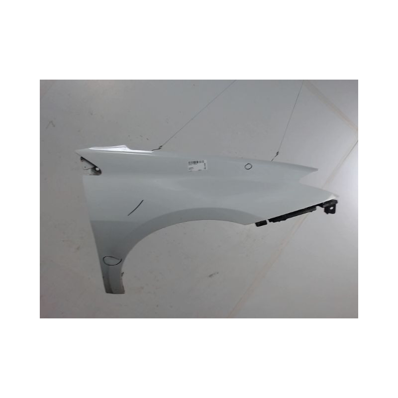AILE AVANT DROIT RENAULT LAGUNA