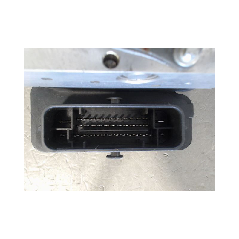 UNITE HYDRAULIQUE ABS DACIA DUSTER