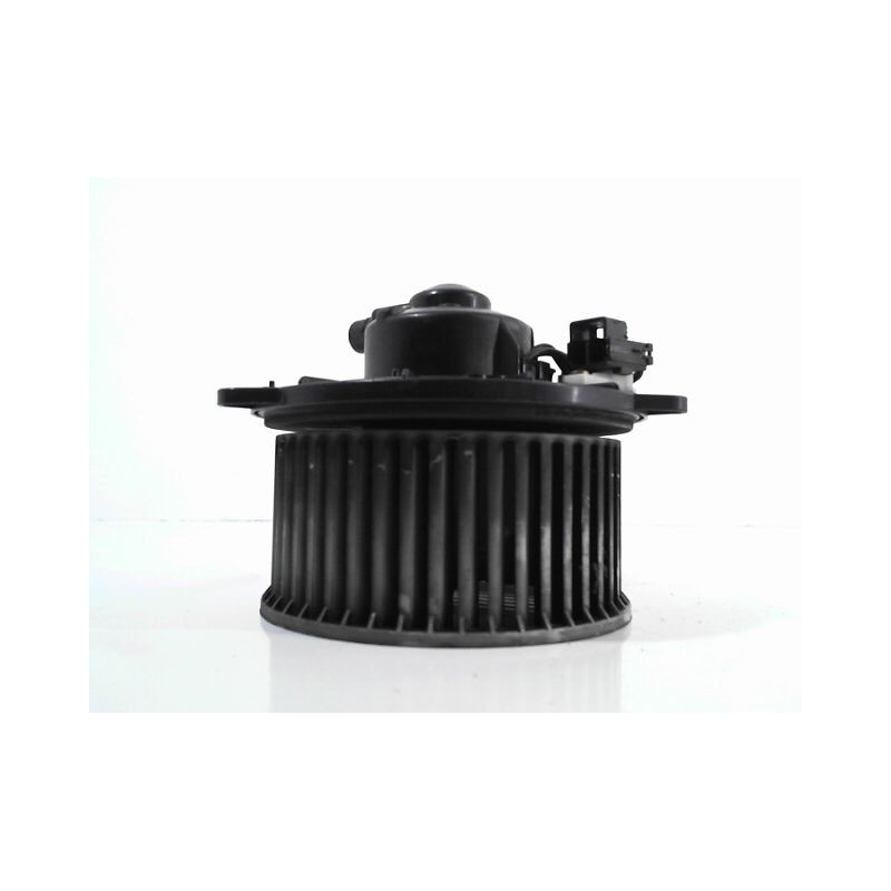 MOTEUR VENTILATEUR CHAUFFAGE MAZDA PREMACY