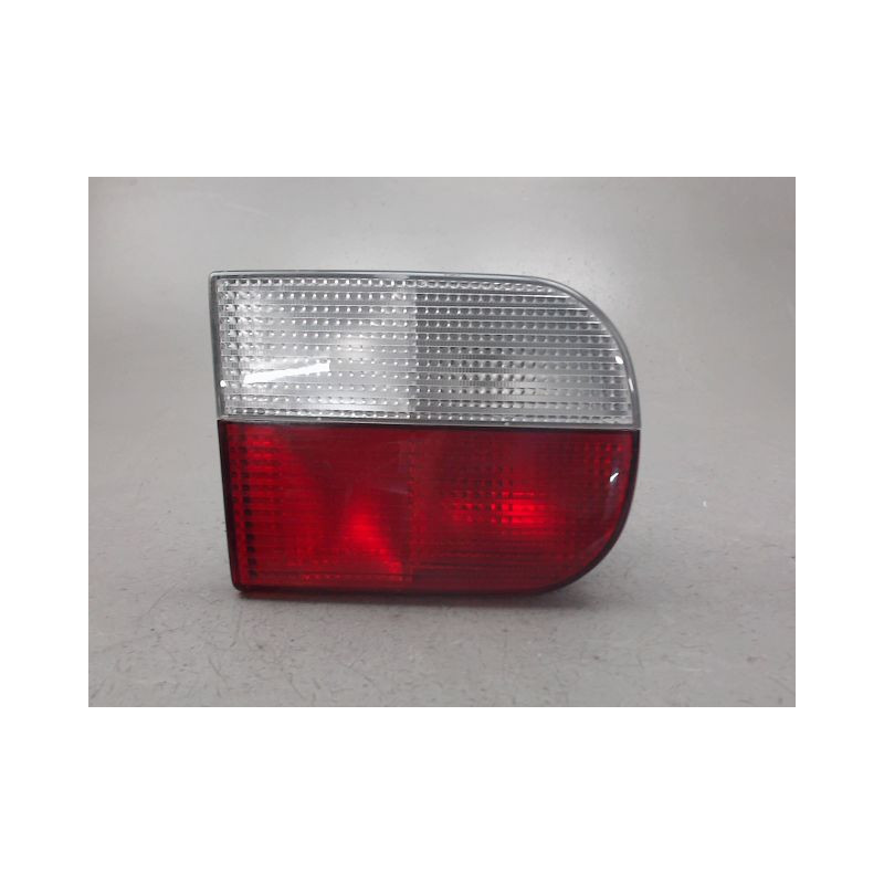 FEU ARRIERE INTERIEUR GAUCHE FIAT PUNTO