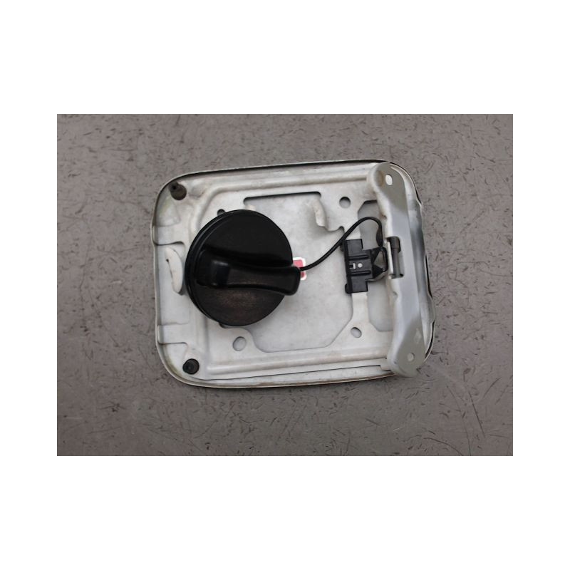 VOLET DE TRAPPE CARBURANT NISSAN JUKE