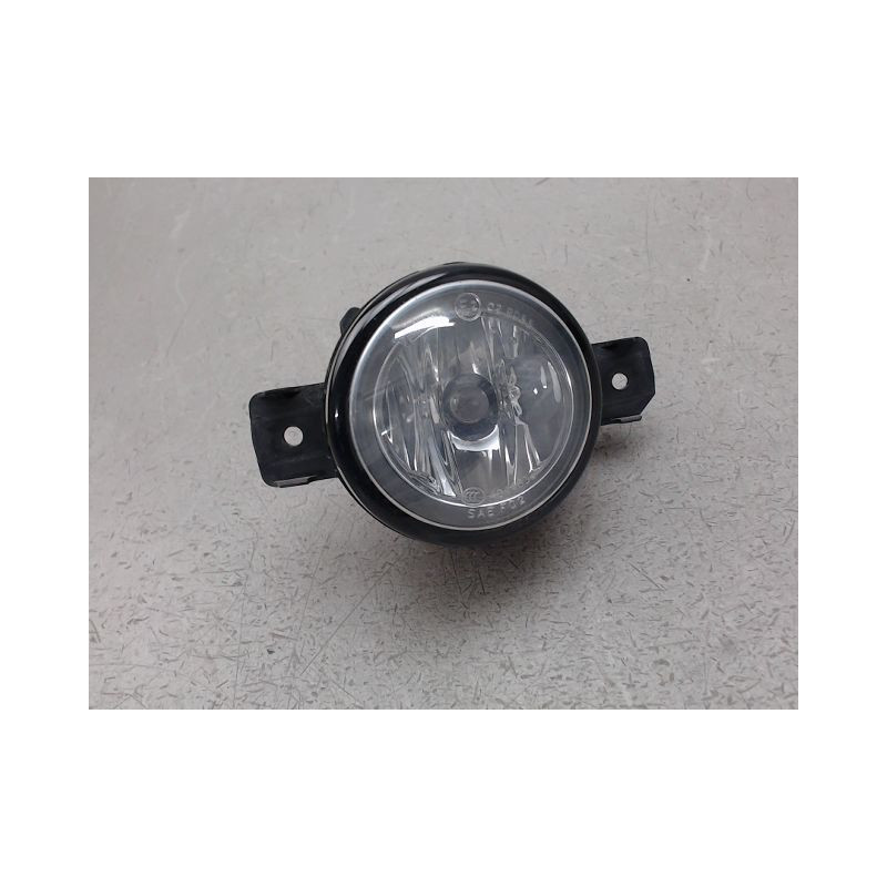 PHARE ANTIBROUILLARD AVANT GAUCHE NISSAN QASHQAI