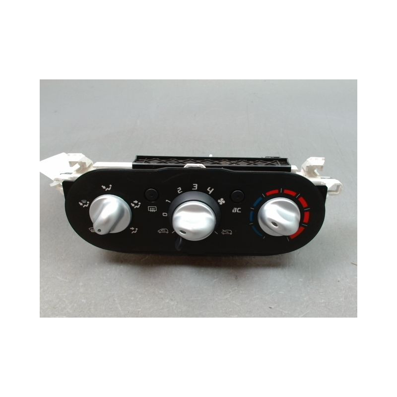 COMMANDE DE CHAUFFAGE RENAULT TWINGO II Phase 2 2011-2014