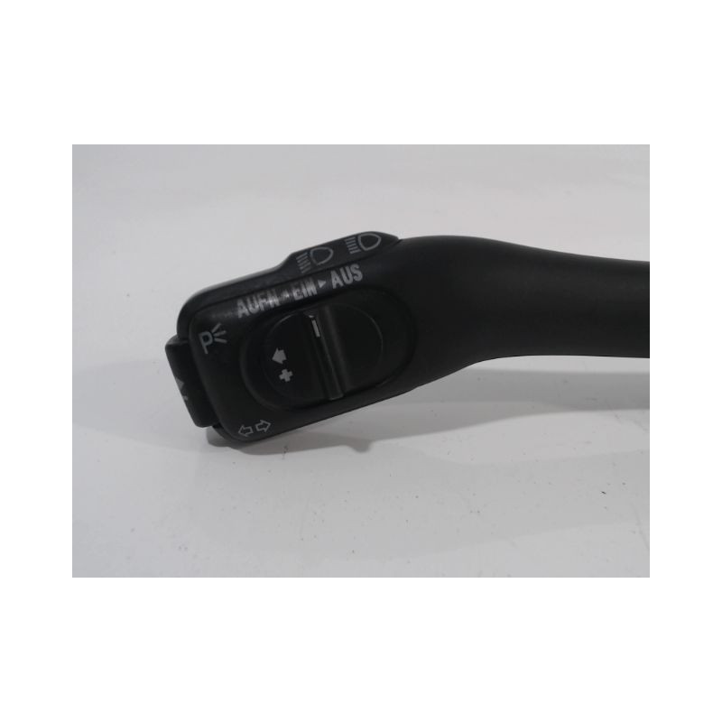 COMMANDE CLIGNOTANT AUDI A6 AVANT 2001-