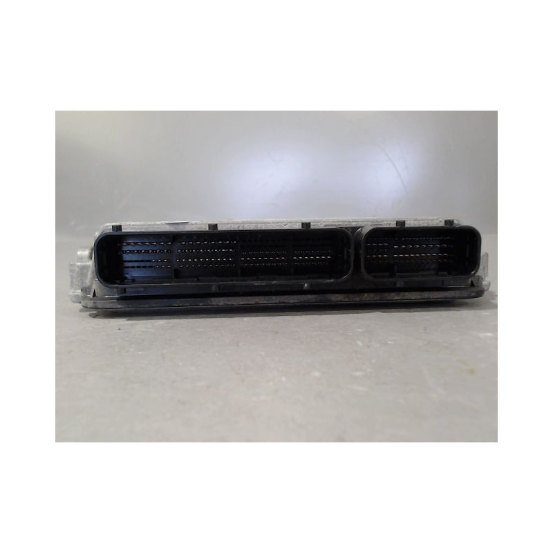 CALCULATEUR MOTEUR PEUGEOT 108