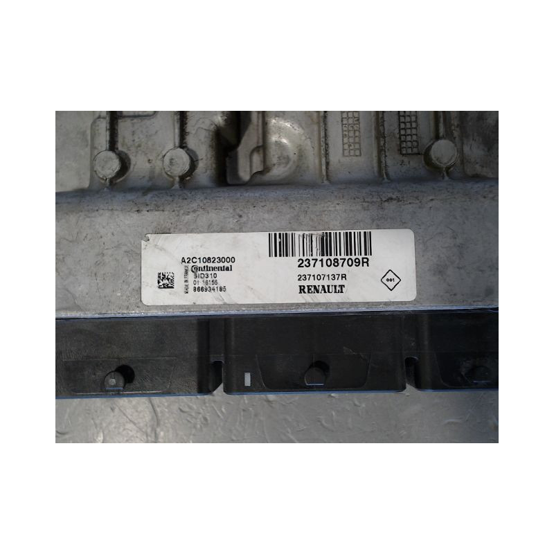 CALCULATEUR MOTEUR DACIA DUSTER