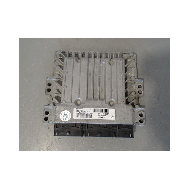 CALCULATEUR MOTEUR RENAULT MEGANE