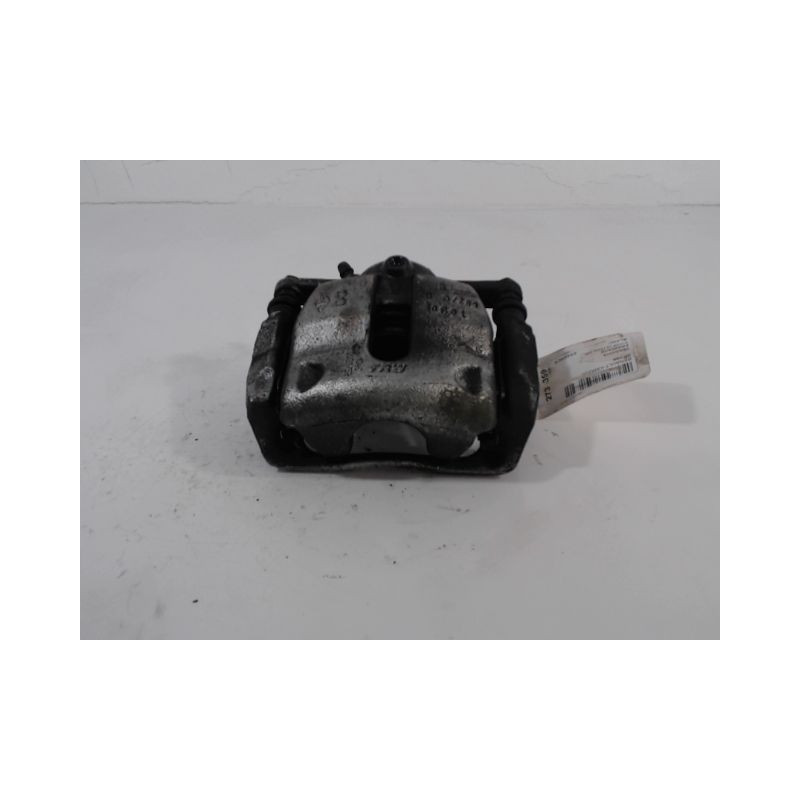 ETRIER DE FREIN AVANT DROIT RENAULT KANGOO -2008