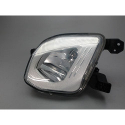 PHARE ANTIBROUILLARD AVD