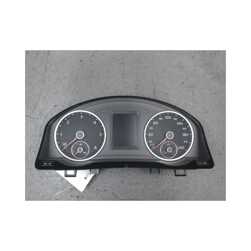 BLOC COMPTEURS VOLKSWAGEN TIGUAN