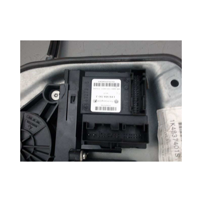 MECANISME LEVE-GLACE AVANT GAUCHE VOLKSWAGEN GOLF