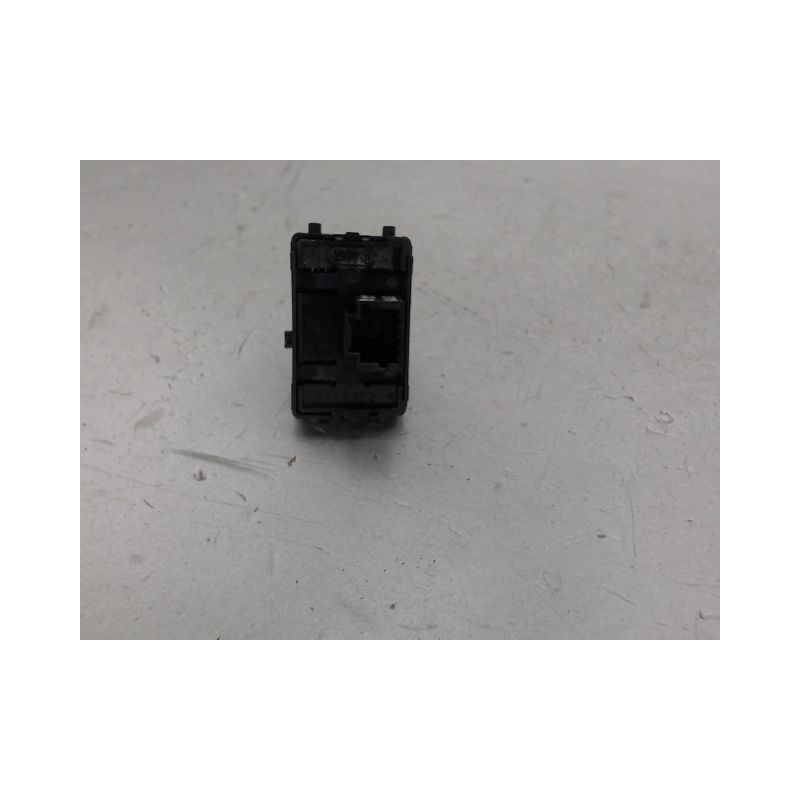 COMMANDE LEVE-GLACE PORTE AVD RENAULT MEGANE