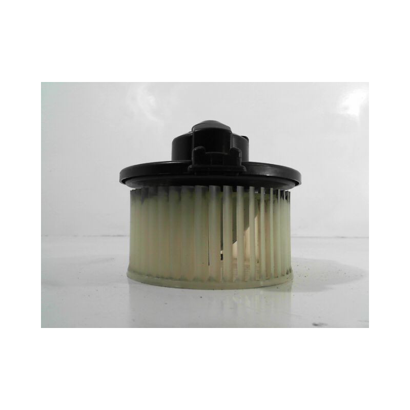 MOTEUR VENTILATEUR CHAUFFAGE TOYOTA AVENSIS 2000-2003