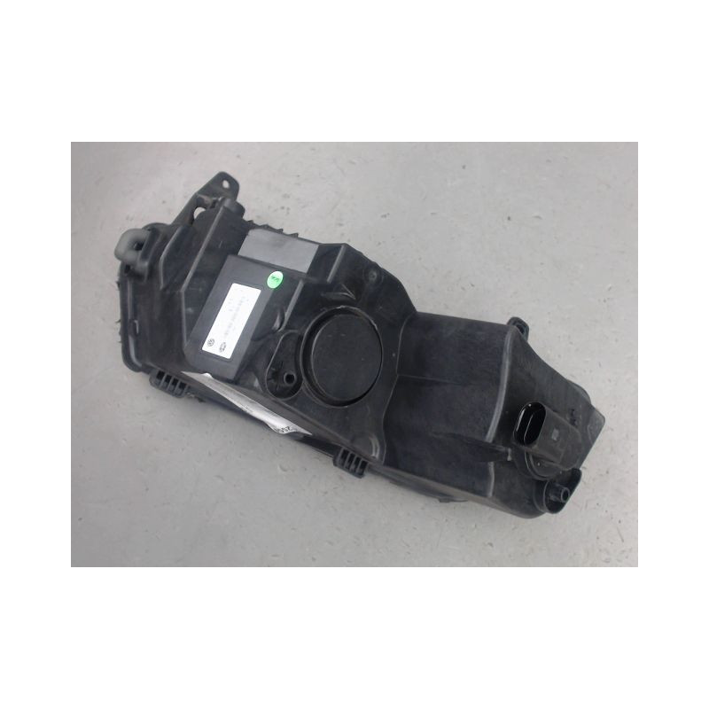 PHARE ANTIBROUILLARD AVANT GAUCHE VOLKSWAGEN POLO