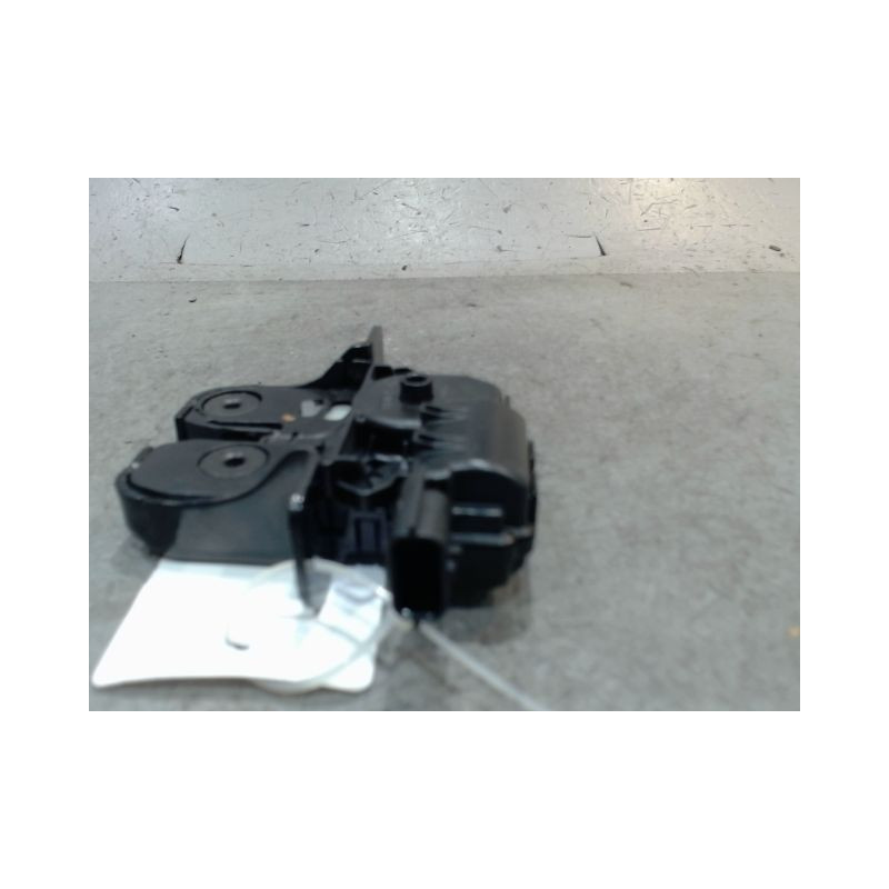 SERRURE HAYON  RENAULT CLIO