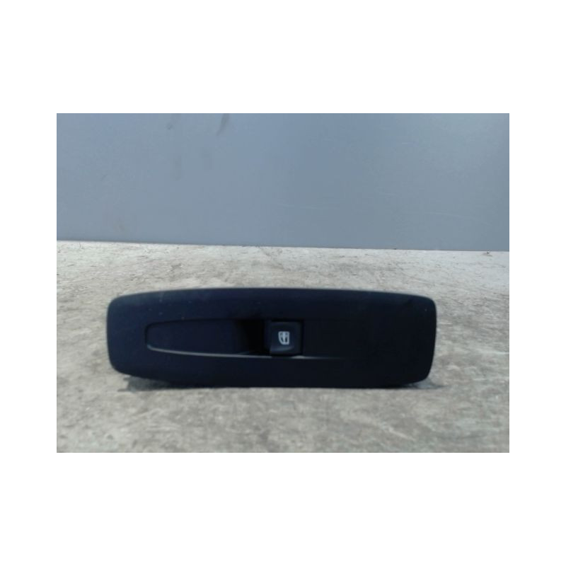 COMMANDE LEVE-GLACE PORTE AVD RENAULT MEGANE