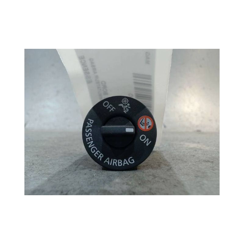 COMMANDE COMMUTATEUR AIRBAG PASSAGER RENAULT CLIO