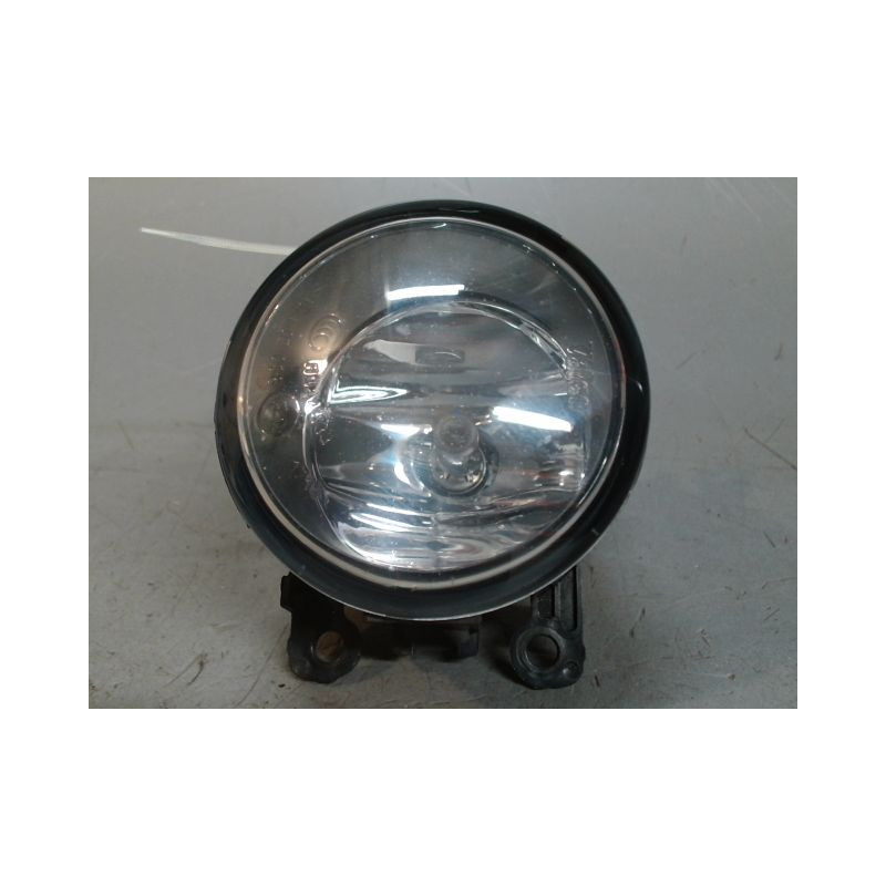 PHARE ANTIBROUILLARD AVANT DROIT SUZUKI SWIFT 3P