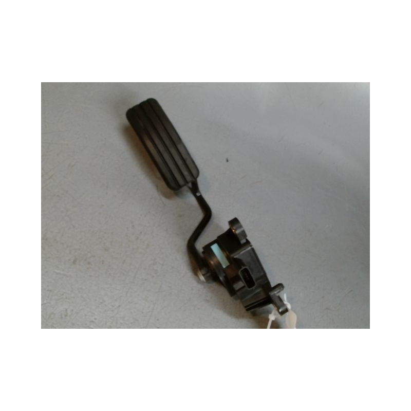 PEDALE ACCELERATEUR RENAULT CLIO III ESTATE 2008-