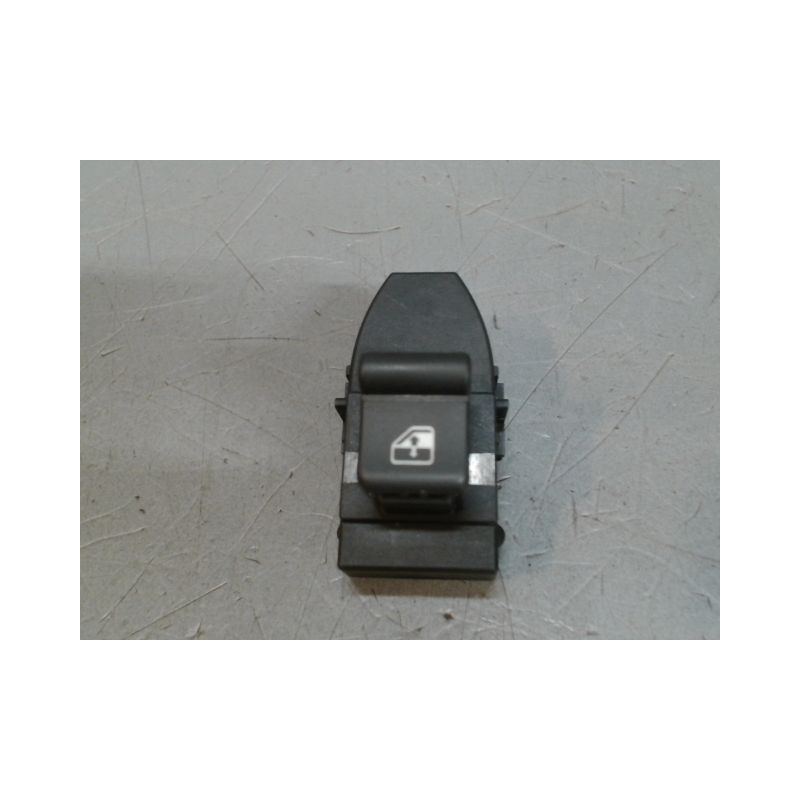 COMMANDE LEVE-GLACE PORTE ARG ALFA ROMEO 159 SPORTWAGON