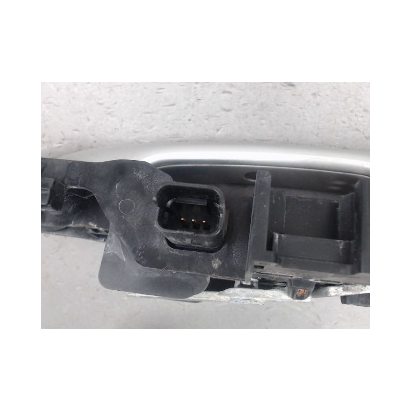 POIGNEE EXTERIEURE PORTE ARRIERE GAUCHE RENAULT MEGANE
