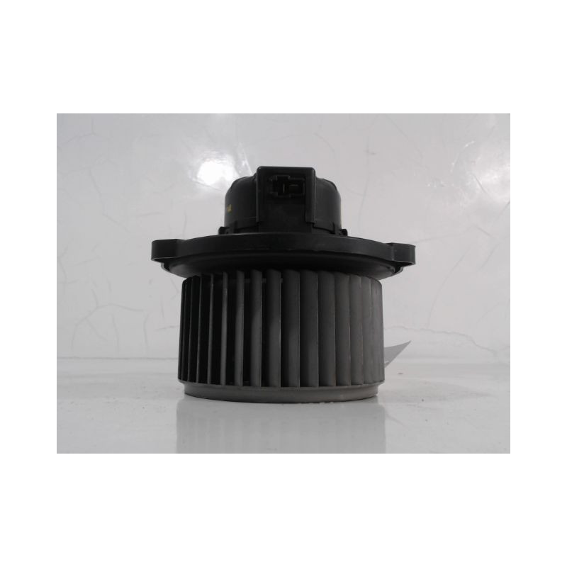 MOTEUR VENTILATEUR CHAUFFAGE KIA RIO