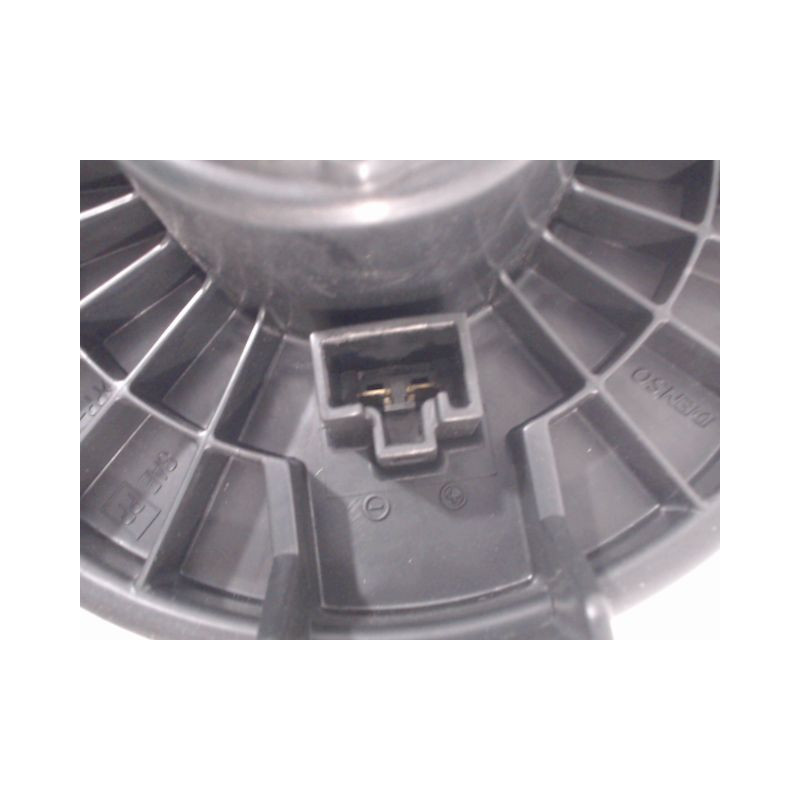 MOTEUR VENTILATEUR CHAUFFAGE TOYOTA YARIS II 2010-