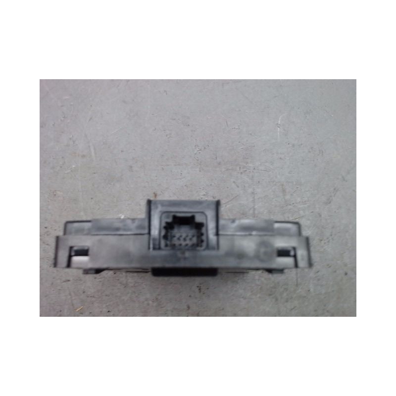 LECTEUR DE CARTE RENAULT MEGANE III 2008-
