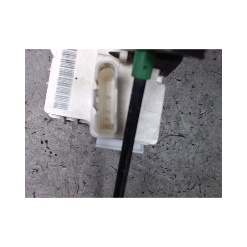 SERRURE PORTE AVANT GAUCHE MERCEDES CLASSE A 3P