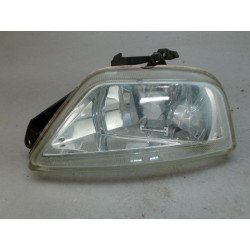 PHARE ANTIBROUILLARD AVD