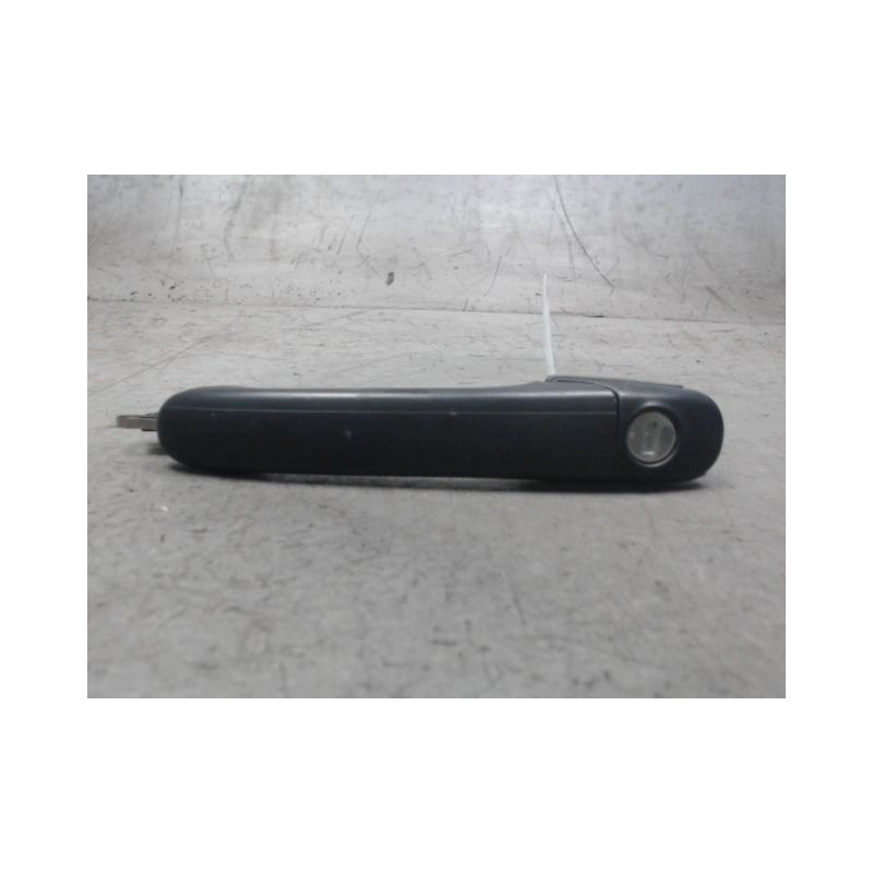 POIGNEE EXTERIEURE PORTE AVANT DROIT VOLKSWAGEN POLO 94-99