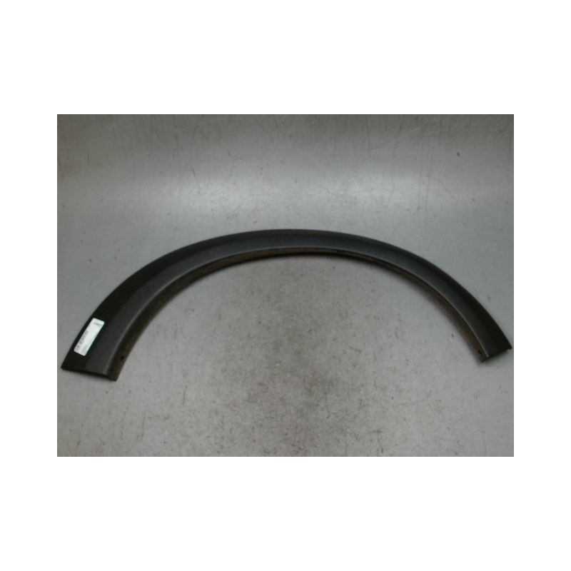 ELARGISSEUR AILE AVANT DROIT VOLVO XC70