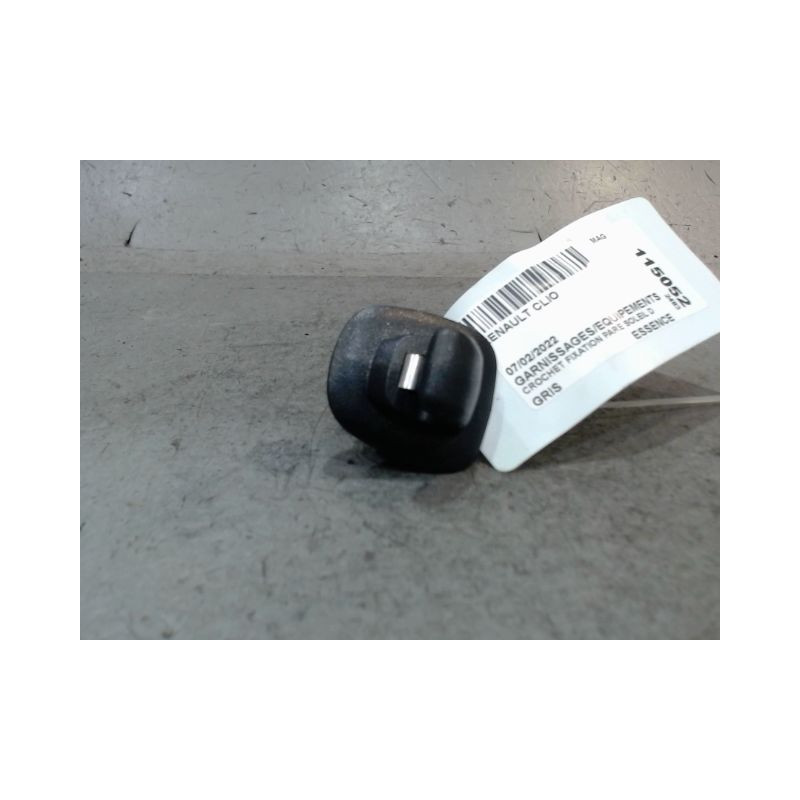 CROCHET FIXATION PARE SOLEIL D RENAULT CLIO