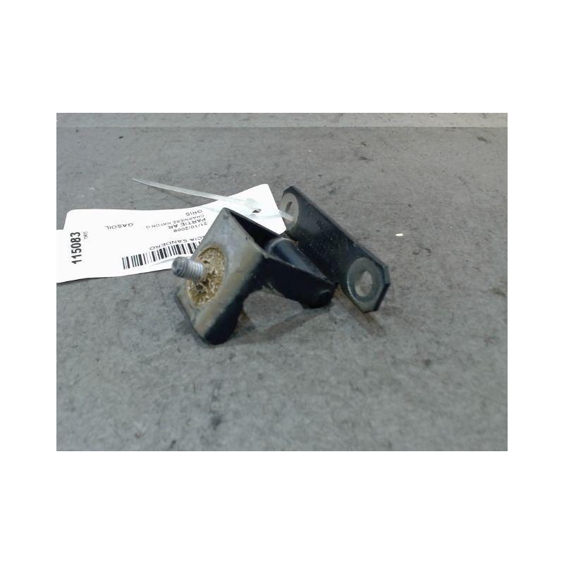 CHARNIERE HAYON G DACIA SANDERO