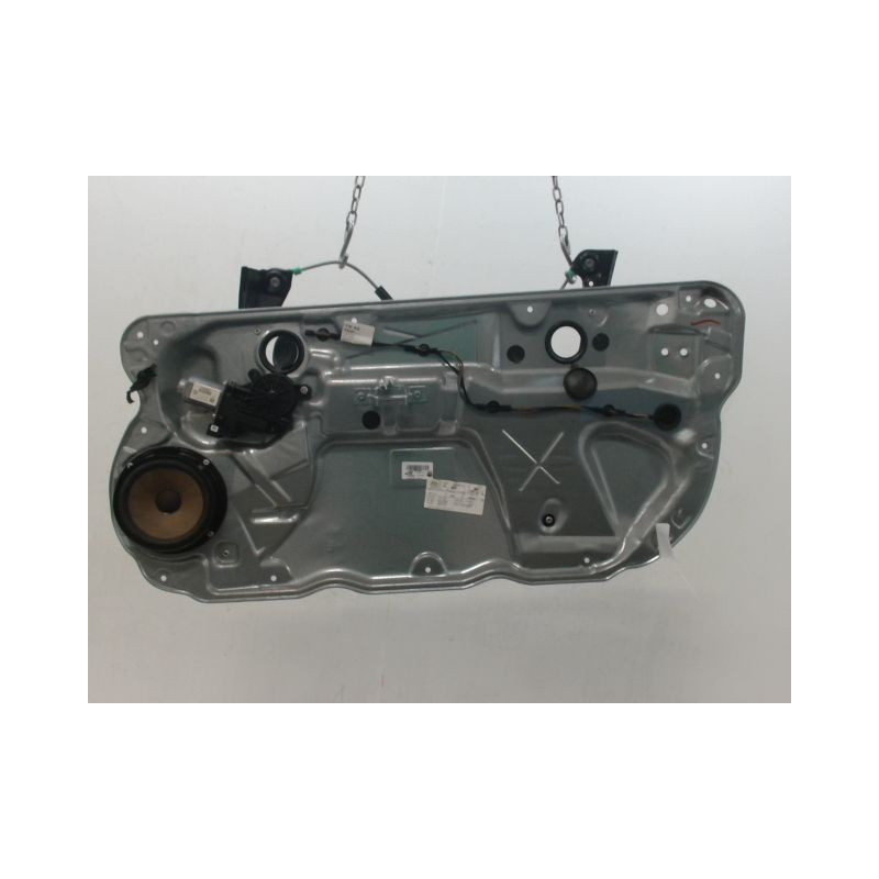 MECANISME+MOTEUR LEVE-GLACE AVANT DROIT VOLKSWAGEN POLO IV Phase 2 (9N) 2005-2009