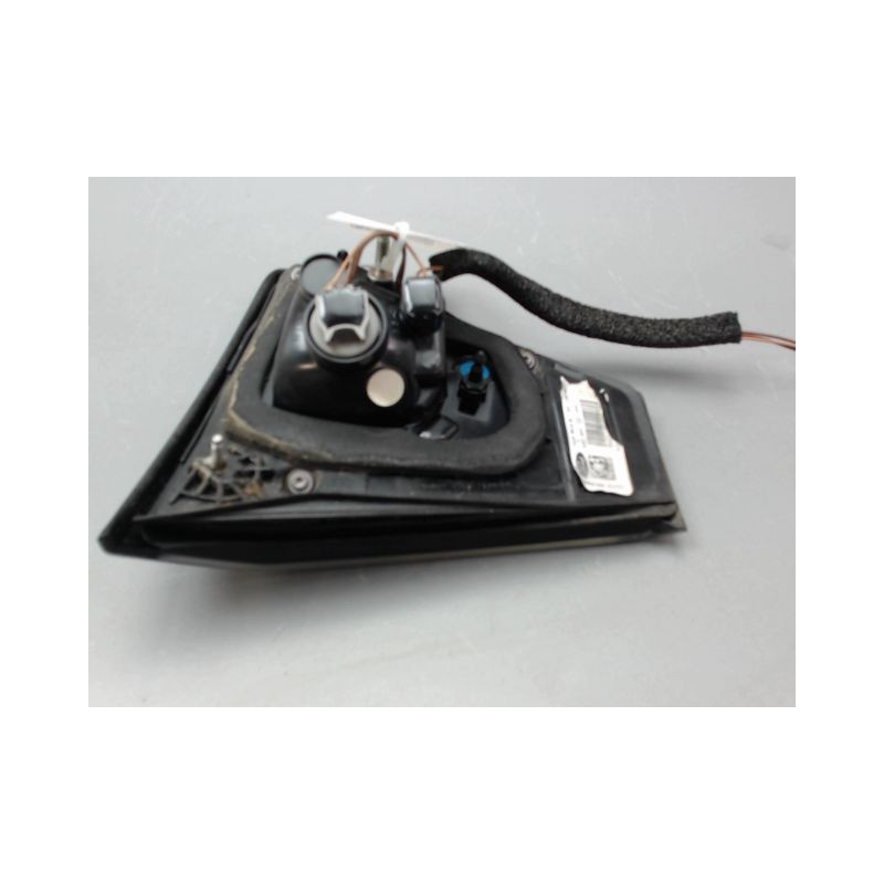 FEU ARRIERE INTERIEUR DROIT FORD KUGA