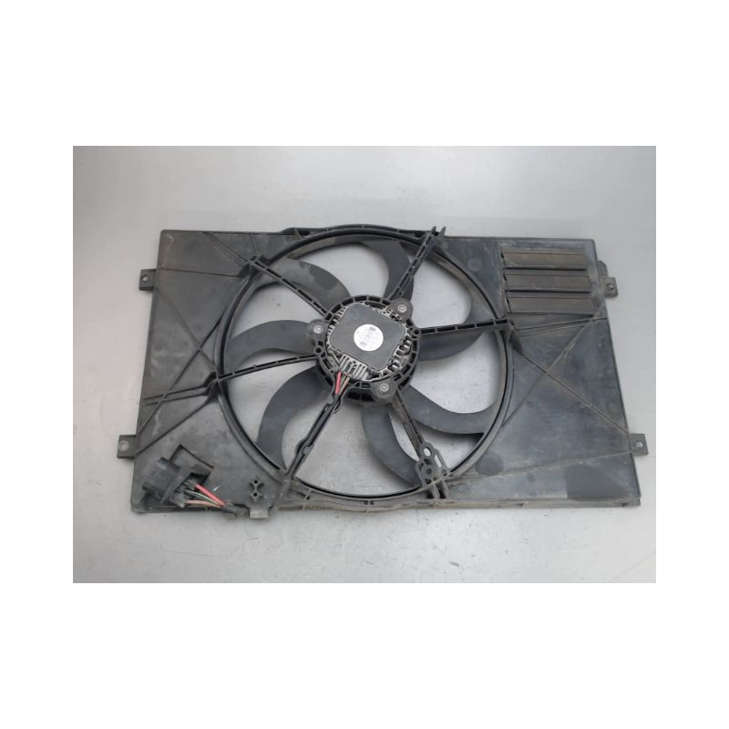 MOTEUR VENTILATEUR RADIATEUR VOLKSWAGEN GOLF